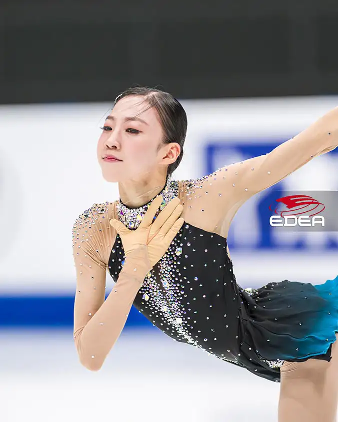 Ice Gallery Skates U.S.